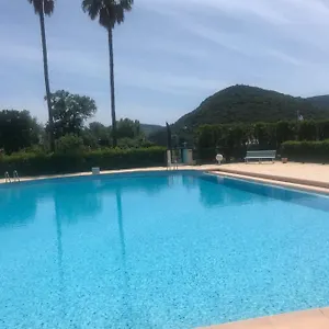https://idal-couple-magnifique-2-pices-piscine.fr-provencehotel.com